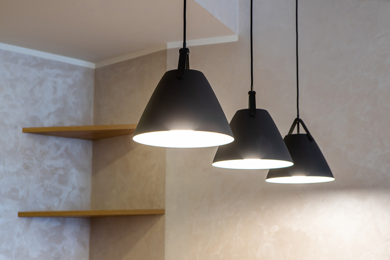 Licht & Leuchten bei M&B Elektrotechnik GmbH in Unterwellenborn OT Bucha